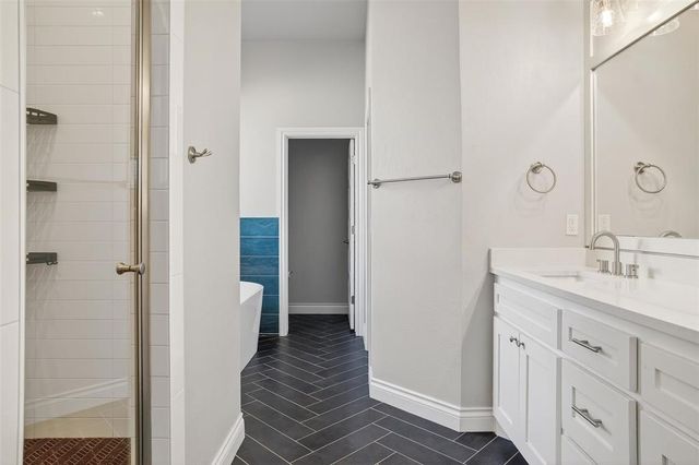 4805 Hambletonian Lane, Mustang, OK 73064