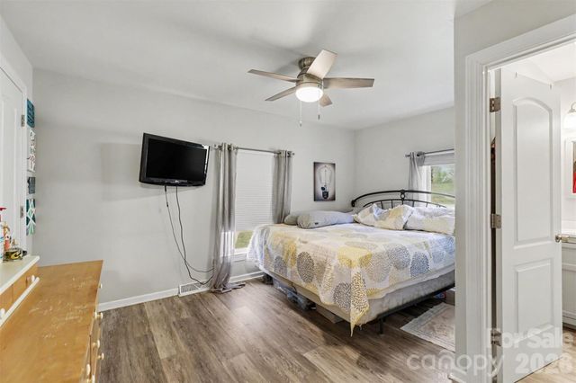 2878 Millstone Drive, Gastonia, NC 28054