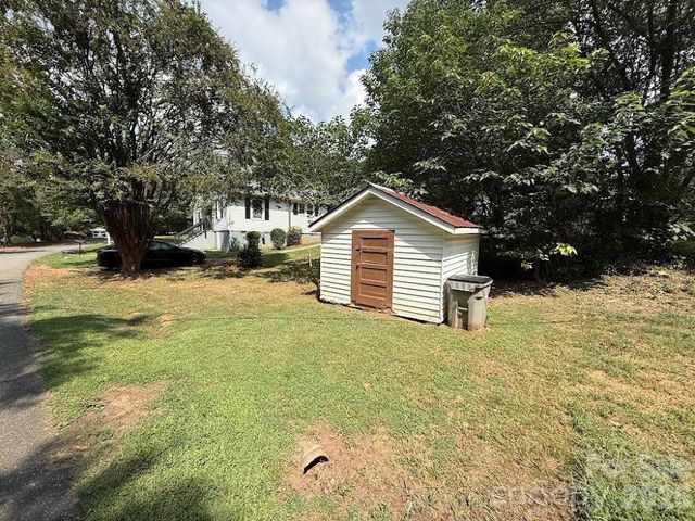 2878 Millstone Drive, Gastonia, NC 28054