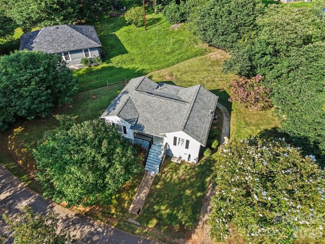 2878 Millstone Drive, Gastonia, NC 28054