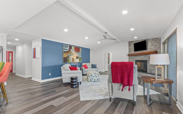 9 Llana Lane, Hot Springs Village, AR 71909