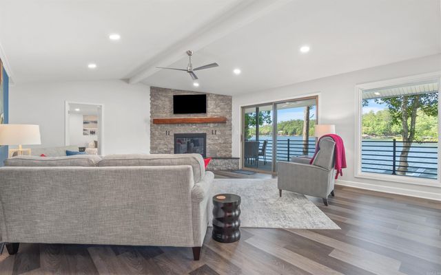 9 Llana Lane, Hot Springs Village, AR 71909