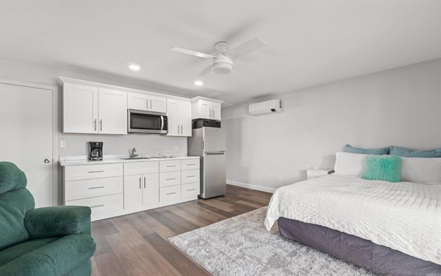 9 Llana Lane, Hot Springs Village, AR 71909