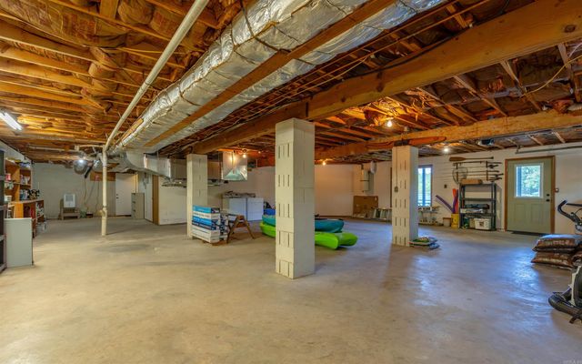 9 Llana Lane, Hot Springs Village, AR 71909