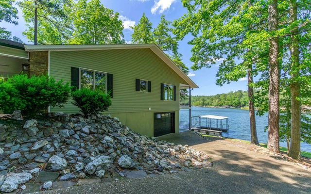 9 Llana Lane, Hot Springs Village, AR 71909