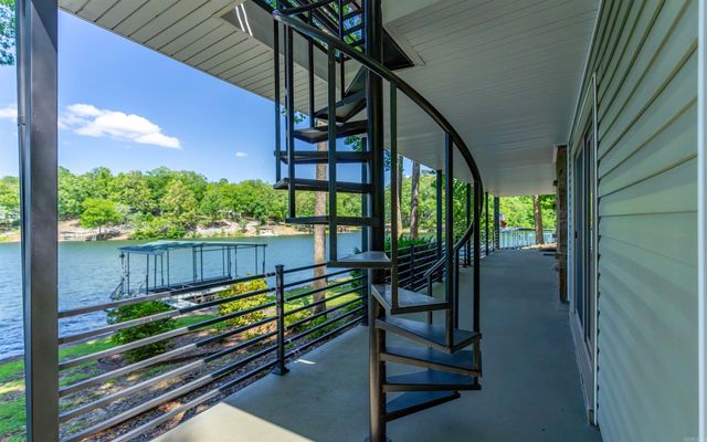 9 Llana Lane, Hot Springs Village, AR 71909