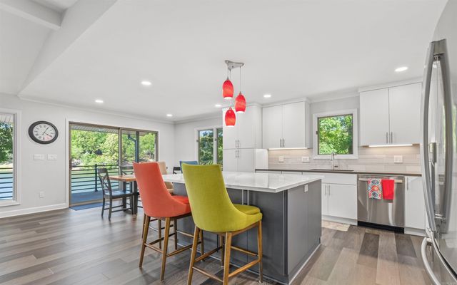 9 Llana Lane, Hot Springs Village, AR 71909