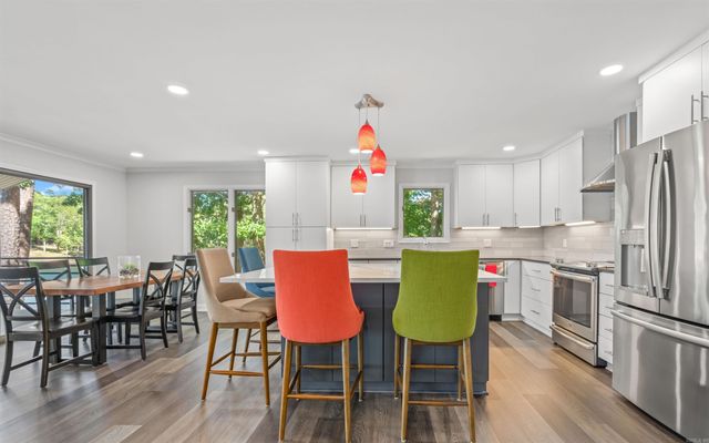 9 Llana Lane, Hot Springs Village, AR 71909