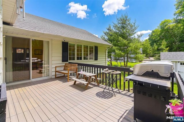 15 Eckerson Road, Harrington Park, NJ 07640