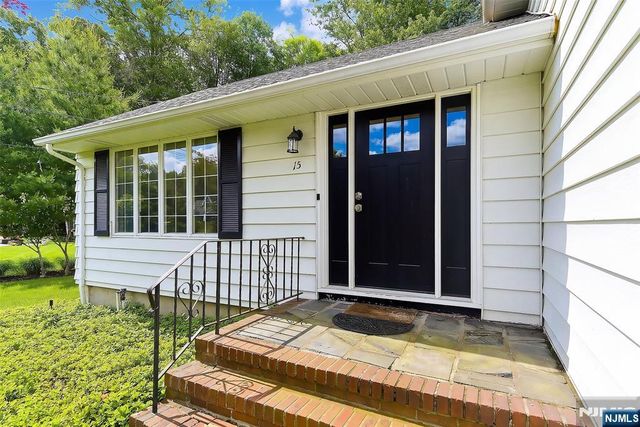 15 Eckerson Road, Harrington Park, NJ 07640