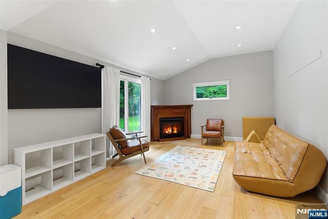15 Eckerson Road, Harrington Park, NJ 07640