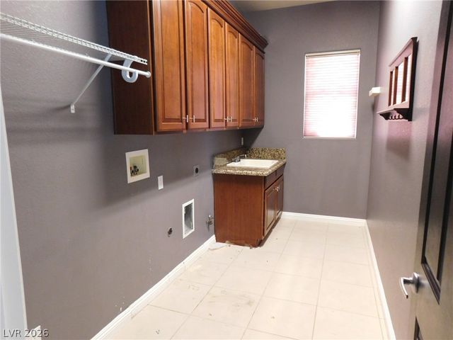 417 Grand Augusta Lane, Las Vegas, NV 89144