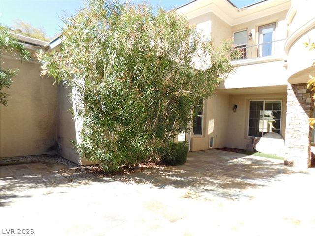 417 Grand Augusta Lane, Las Vegas, NV 89144