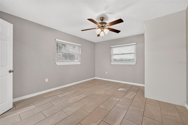 610 W MAUD STREET, Tavares, FL 32778