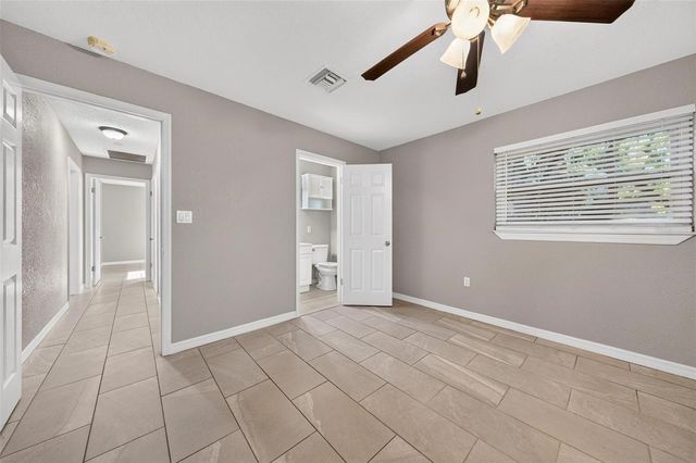 610 W MAUD STREET, Tavares, FL 32778