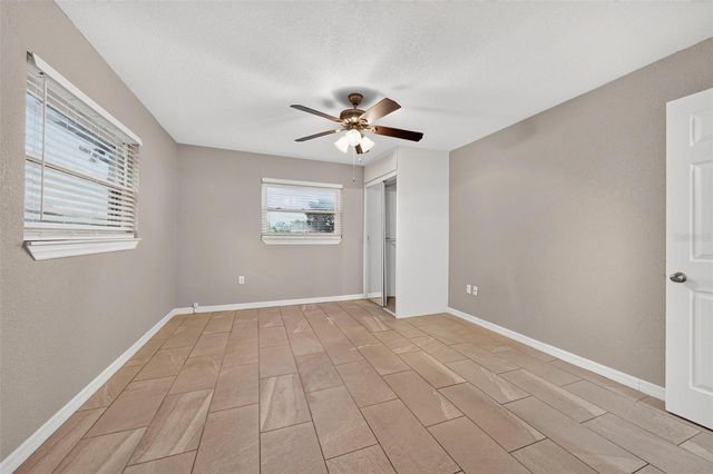 610 W MAUD STREET, Tavares, FL 32778