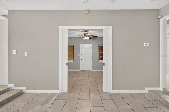 610 W MAUD STREET, Tavares, FL 32778