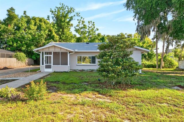 610 W MAUD STREET, Tavares, FL 32778