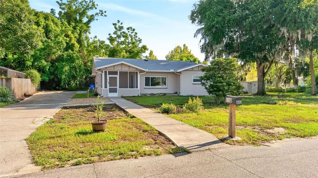 610 W MAUD STREET, Tavares, FL 32778