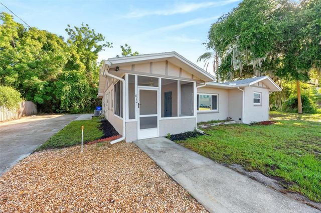 610 W MAUD STREET, Tavares, FL 32778