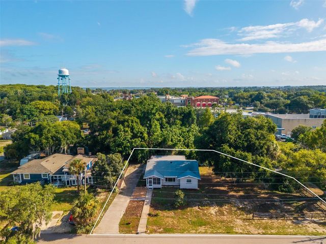 610 W MAUD STREET, Tavares, FL 32778