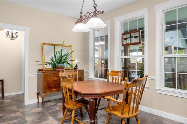 6400 Koppe Bridge Road, College Station, TX 77845