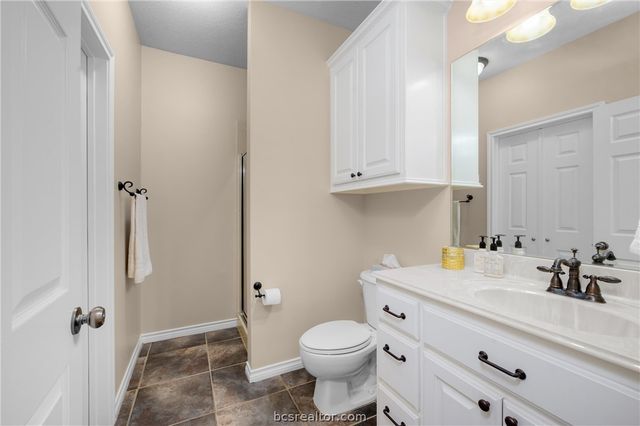 6400 Koppe Bridge Road, College Station, TX 77845
