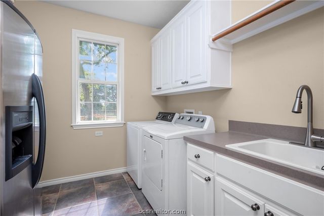 6400 Koppe Bridge Road, College Station, TX 77845