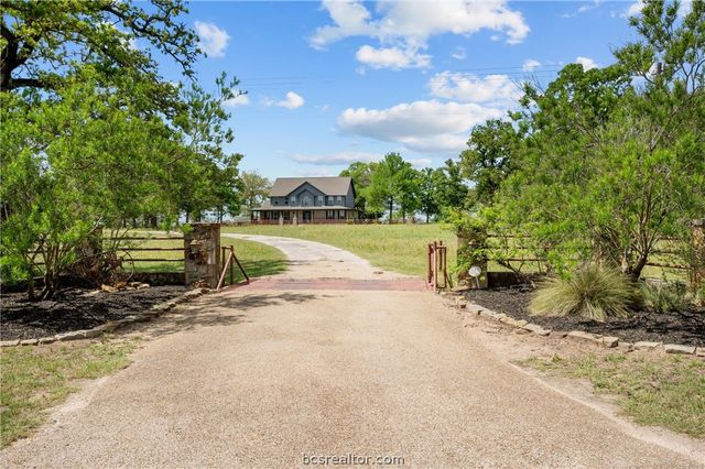 6400 Koppe Bridge Road, College Station, TX 77845