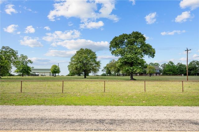 6400 Koppe Bridge Road, College Station, TX 77845