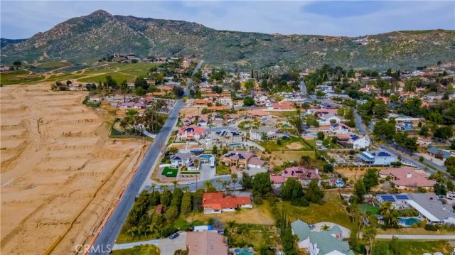 11760 Lasselle Street, Moreno Valley, CA 92557