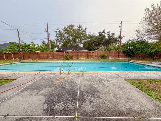 713 Virginia Avenue, La Feria, TX 78559