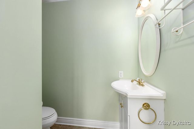 699 Brookfield Drive, Holland, MI 49423