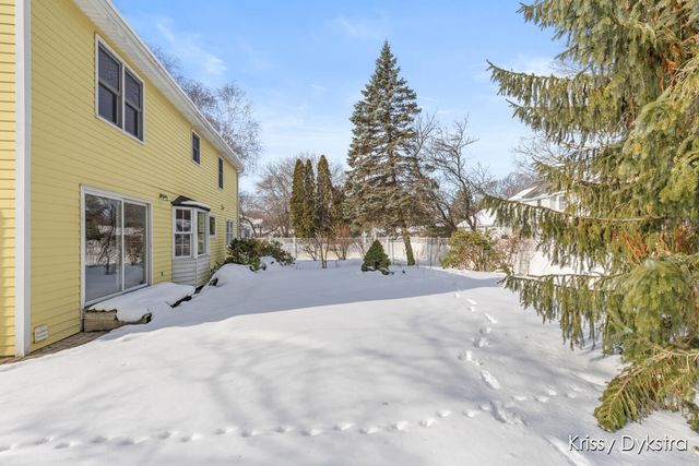 699 Brookfield Drive, Holland, MI 49423