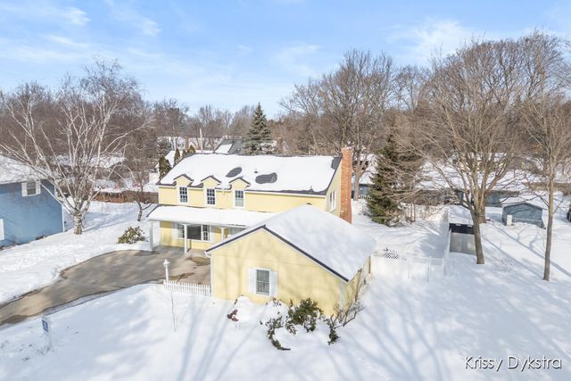 699 Brookfield Drive, Holland, MI 49423
