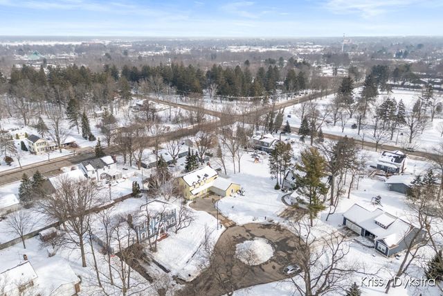 699 Brookfield Drive, Holland, MI 49423