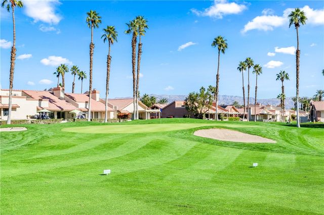 42304 Sand Dune Dr, Palm Desert, CA 92211