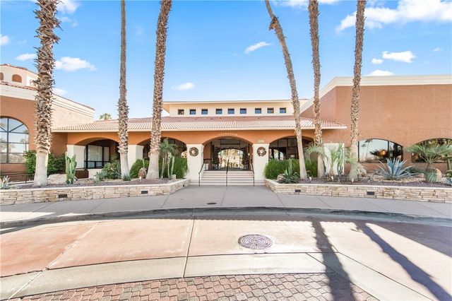 42304 Sand Dune Dr, Palm Desert, CA 92211