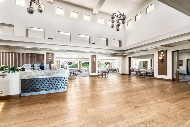 42304 Sand Dune Dr, Palm Desert, CA 92211