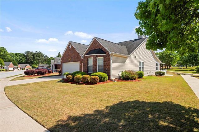 740 Jacoby Drive, Loganville, GA 30052