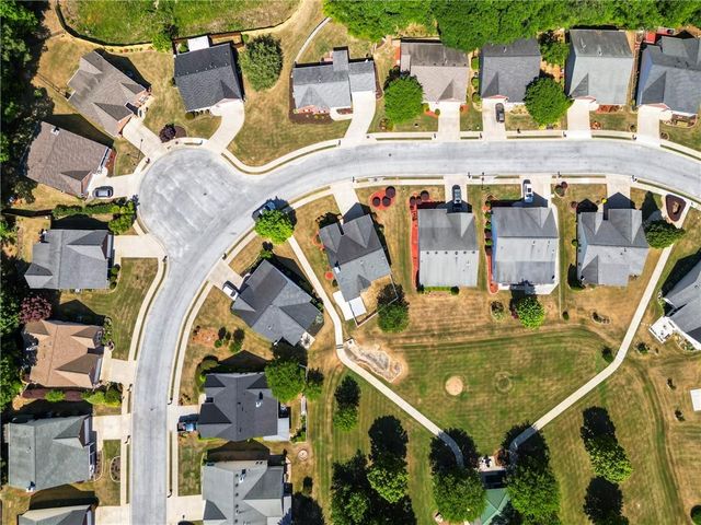 740 Jacoby Drive, Loganville, GA 30052