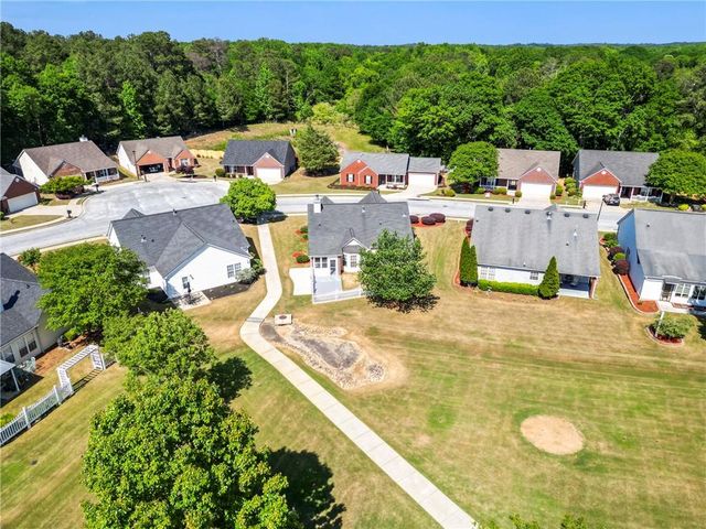 740 Jacoby Drive, Loganville, GA 30052