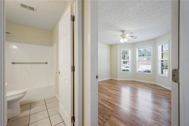 740 Jacoby Drive, Loganville, GA 30052