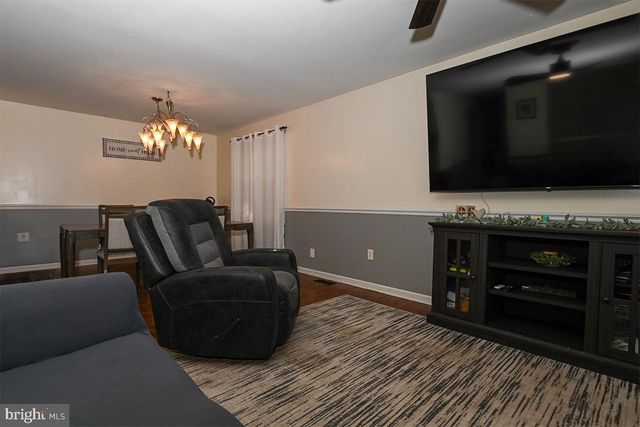 5 OAKLYN TERRACE, Pittsgrove, NJ 08318