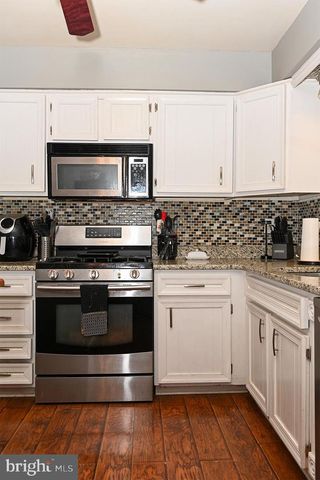 5 OAKLYN TERRACE, Pittsgrove, NJ 08318