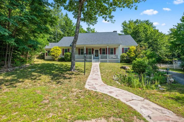 138 Samuel Hale Drive, Hales Location, NH 03860