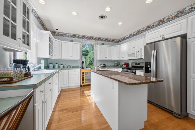 138 Samuel Hale Drive, Hales Location, NH 03860