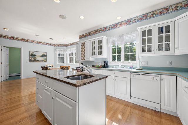 138 Samuel Hale Drive, Hales Location, NH 03860