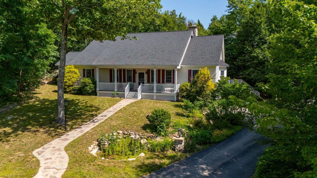 138 Samuel Hale Drive, Hales Location, NH 03860