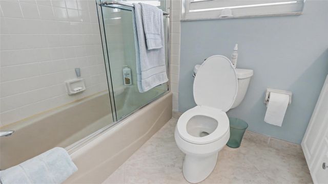 625 Oaks Drive 808, Pompano Beach, FL 33069